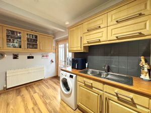 Photo 7- click for photo gallery